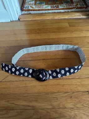 Vera Bradley Navy Fabric Belt with Cream and Rust Accent